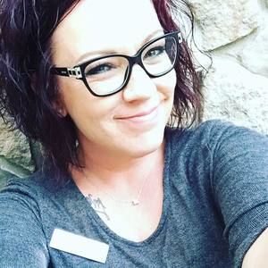 Meet your Posher, Robynn